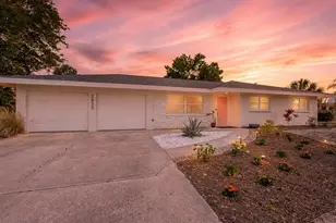 2833 Sunnyside St, Sarasota, FL 34239 - Photo 64