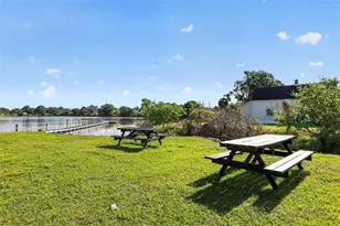 702 NW 3rd St, Mulberry, FL 33860 - Photo 40