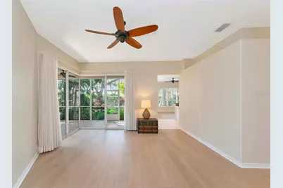 309 Americas Cup Boulevard, Bradenton, FL 34208 - Photo 8