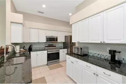 309 Americas Cup Boulevard, Bradenton, FL 34208 - Photo 6