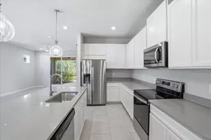 20406 Galileo Pl, Venice, FL 34293 - Photo 16