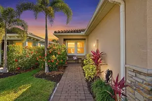 20406 Galileo Pl, Venice, FL 34293 - Photo 4