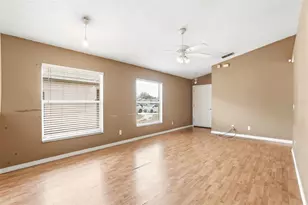 8865 Lambert Ln, Orlando, FL 32825 - Photo 8