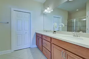 2551 Terracina Dr, Venice, FL 34292 - Photo 32