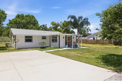 4300 Eastern Parkway, Sarasota, FL 34233 - Photo 4