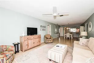 418 Wexford Cir, Venice, FL 34293 - Photo 14