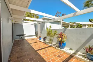418 Wexford Cir, Venice, FL 34293 - Photo 28