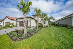 11016 Hogan Cir, Englewood, FL 34223 - Photo 2
