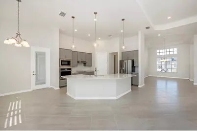 12655 Wellen Golf Street, Venice, FL 34293 - Photo 16