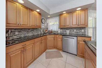 525 Clubside Circle #53, Venice, FL 34293 - Photo 12