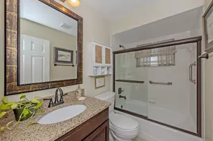 525 Clubside Cir, Venice, FL 34293 - Photo 24