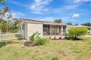 201 Lyons Bay Rd, Nokomis, FL 34275 - Photo 4