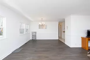610 Delphinium Dr, Venice, FL 34293 - Photo 14