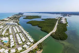 8940 Pickwick Rd, North Port, FL 34287 - Photo 36