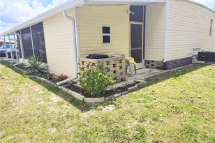 231 Tasmania Ln, Englewood, FL 34223 - Photo 2
