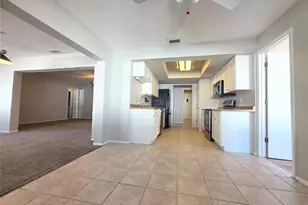 1770 Elm Dr, Venice, FL 34293 - Photo 8