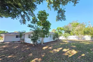 1770 Elm Dr, Venice, FL 34293 - Photo 22