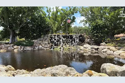 622 Bird Bay Drive S #203, Venice, FL 34285 - Photo 2