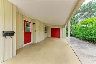 1827 Alta Vista St, Sarasota, FL 34236 - Photo 4
