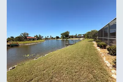 984 N Gondola Drive, Venice, FL 34293 - Photo 4