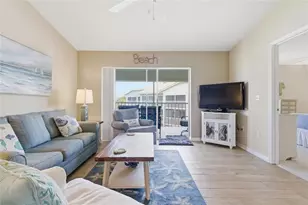 9320 Clubside Circle S, Sarasota, FL 34238 - Photo 10