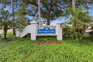 795 Harrington Lake Dr, Venice, FL 34293 - Photo 2