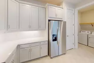 127 Ibiza Loop, Venice, FL 34292 - Photo 4