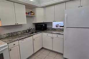 245 Center Rd, Venice, FL 34285 - Photo 14