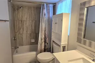 245 Center Rd, Venice, FL 34285 - Photo 34