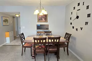 245 Center Rd, Venice, FL 34285 - Photo 10