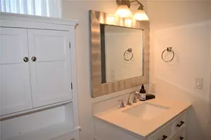 245 Center Rd, Venice, FL 34285 - Photo 32