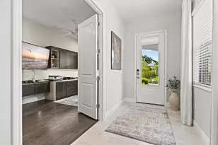 11876 Hunters Creek Rd, Venice, FL 34293 - Photo 8