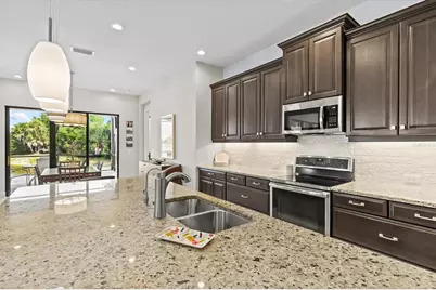 11876 Hunters Creek Road, Venice, FL 34293 - Photo 28