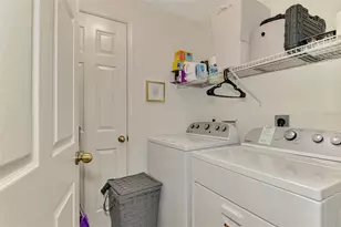 900 Addington Ct, Venice, FL 34293 - Photo 52