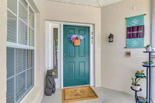 900 Addington Ct, Venice, FL 34293 - Photo 14
