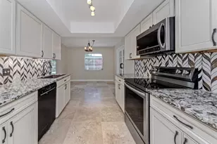 1007 River Oaks Ct, Venice, FL 34293 - Photo 18