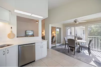 801 Montrose Drive #202, Venice, FL 34293 - Photo 6