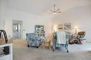 801 Montrose Dr, Venice, FL 34293 - Photo 12