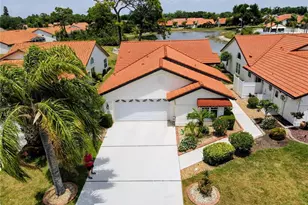 4935 Pepperwood Pl, Venice, FL 34293 - Photo 2