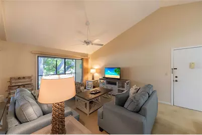 646 Bird Bay Drive E #207, Venice, FL 34285 - Photo 4