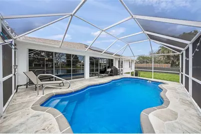 7727 36th Lane E, Sarasota, FL 34243 - Photo 32