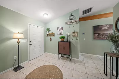 7727 36th Lane E, Sarasota, FL 34243 - Photo 14