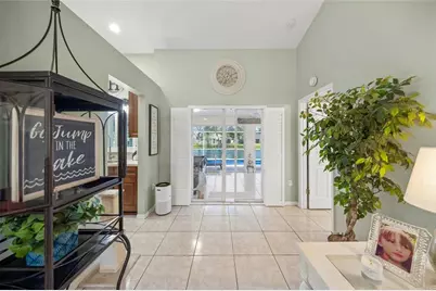 7727 36th Lane E, Sarasota, FL 34243 - Photo 16