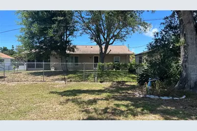 221 S Venice Boulevard, Venice, FL 34293 - Photo 6
