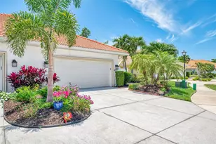 10771 Salvador Dali Cir, Englewood, FL 34223 - Photo 4