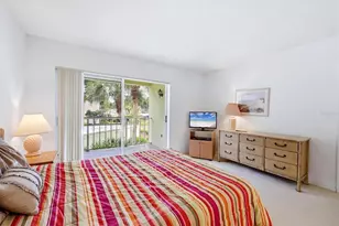 444 Cerromar Rd, Venice, FL 34293 - Photo 16