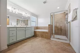 12744 Richezza Dr, Venice, FL 34293 - Photo 34
