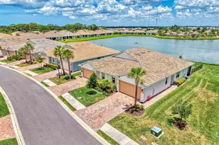 329 Ibiza Loop, Venice, FL 34292 - Photo 2