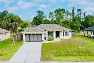 3309 N Cranberry Blvd, North Port, FL 34286 - Photo 2