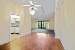 674 Bird Bay Cir, Venice, FL 34285 - Photo 4